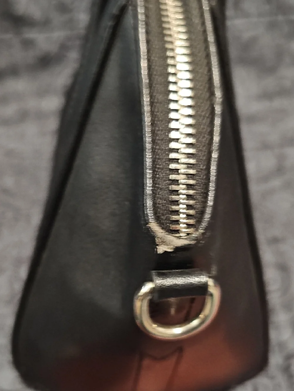 Lux de Ville Hand Bag - Picture 5 of 9